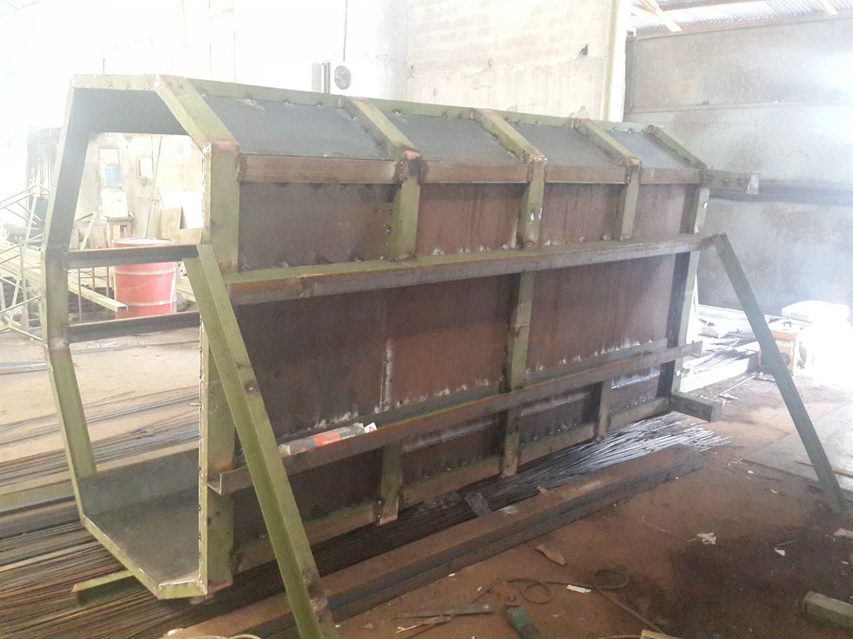 Kontainer Sampah - Dokumentasi Proyek